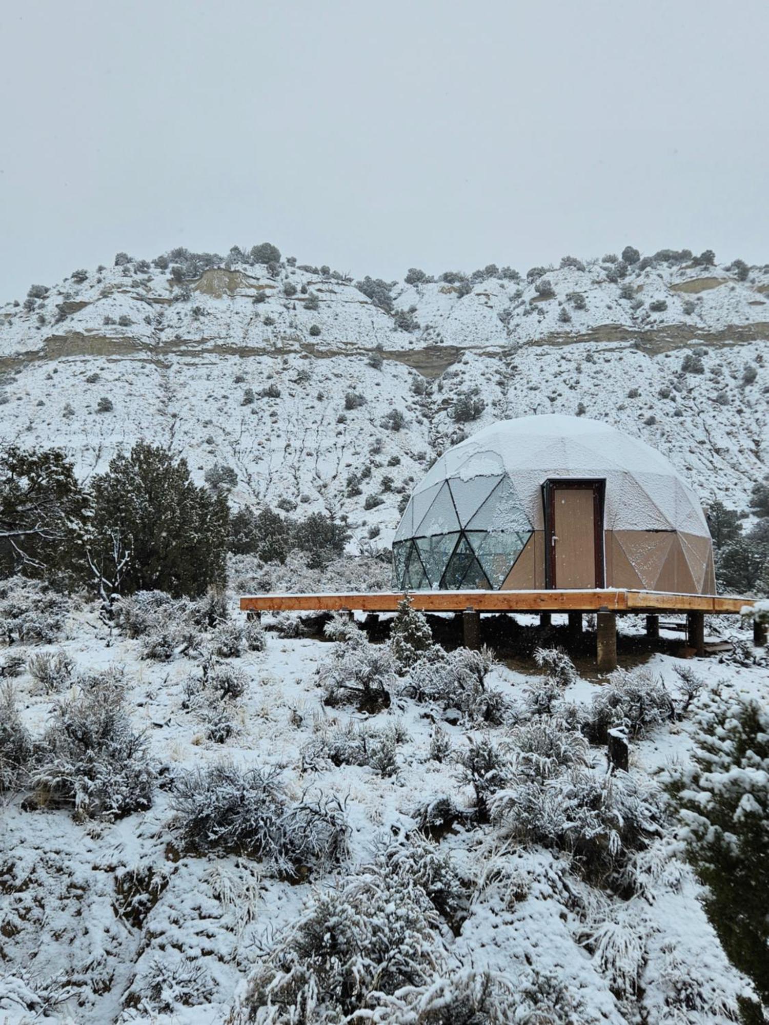 Clear Sky Resorts - Bryce Canyon - Unique Stargazing Domes كانونفيل المظهر الخارجي الصورة